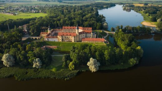 Press Pack Lokalnego Wydarzenia: Checklista Materiałów dla Mediów i Sponsorów