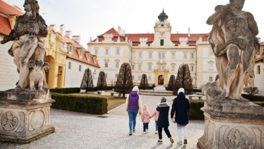 Press Pack Lokalnego Wydarzenia: Checklista Materiałów dla Mediów i Sponsorów